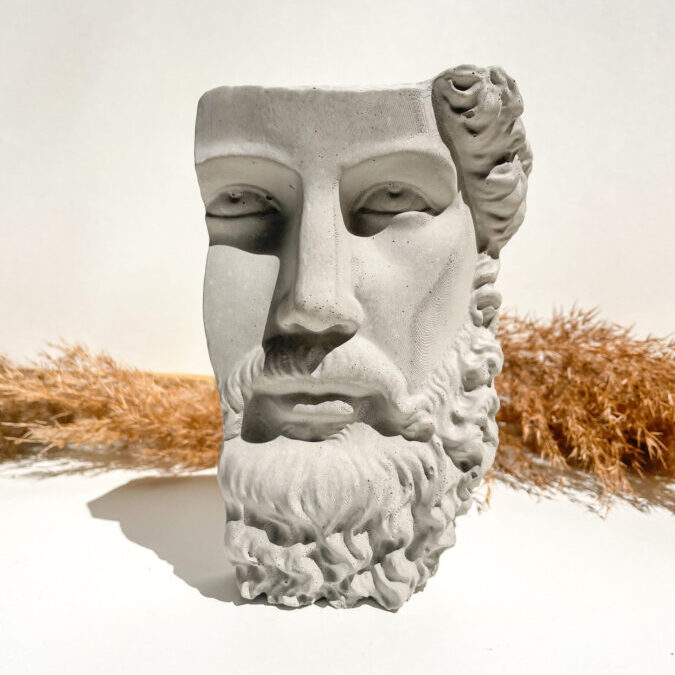 HERMÈS - Visage dieu grec en béton – Image 3