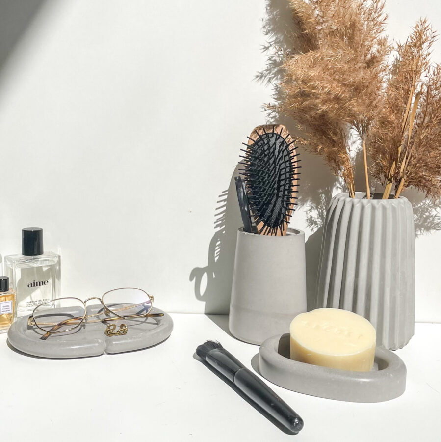 OLWEN - Porte savon ovale en béton – Image 3