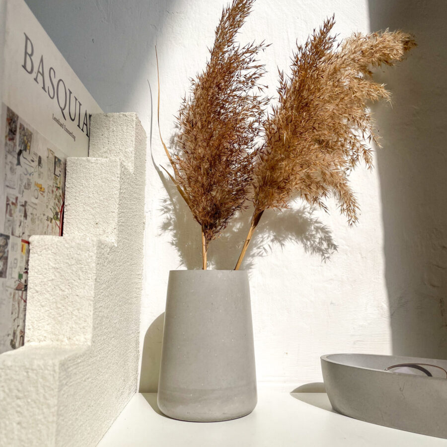 CALEB - Vase minimaliste en béton