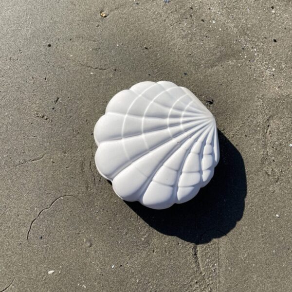 LANZAROTE -  Boîte coquillage en béton Blanc – Image 4